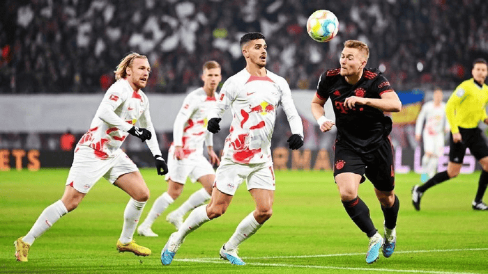 包含莱比锡红牛客场战平汉诺威，未能取得胜利的词条